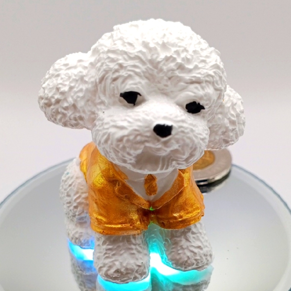 NEW Hand Made 💕 White and Gold Dog Figurine